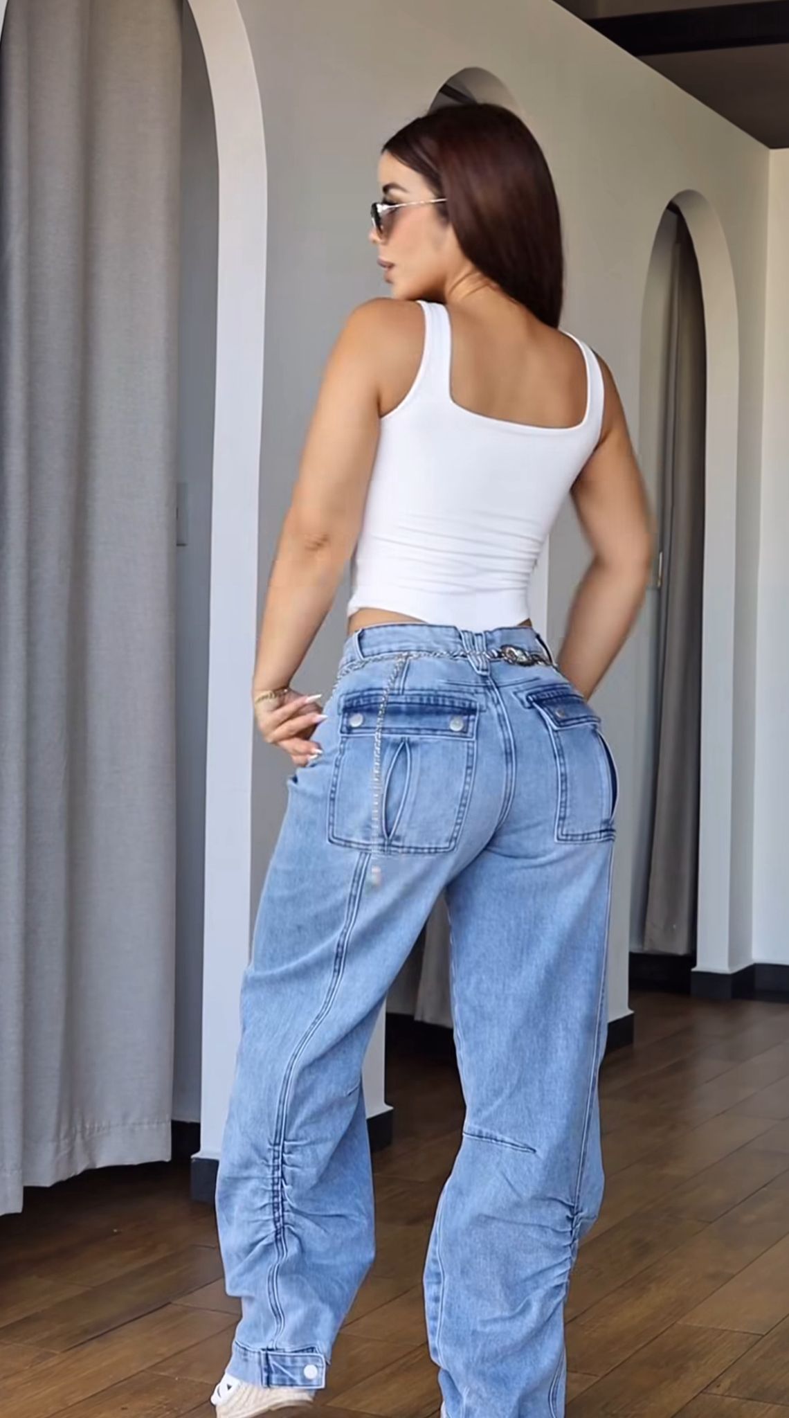 Vibrant Barrel Baggy Jeans