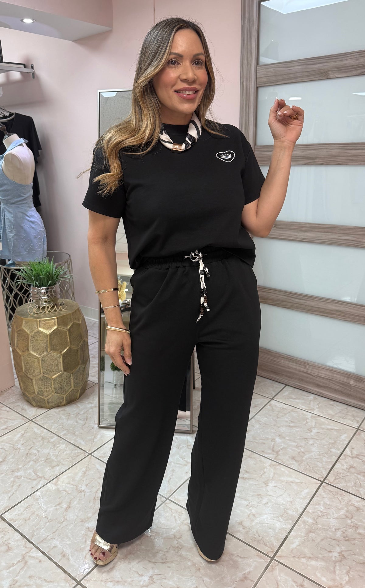 Alana Black Travel Set