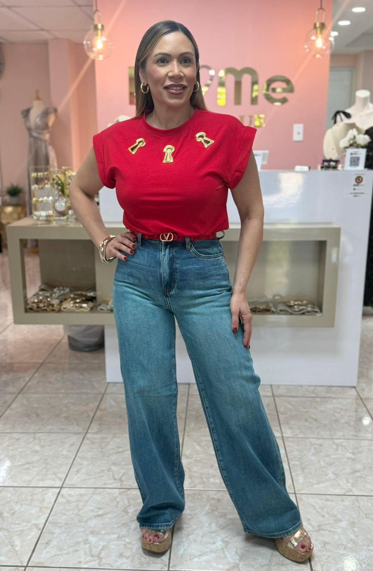 Lorena Keyhole Detail Top