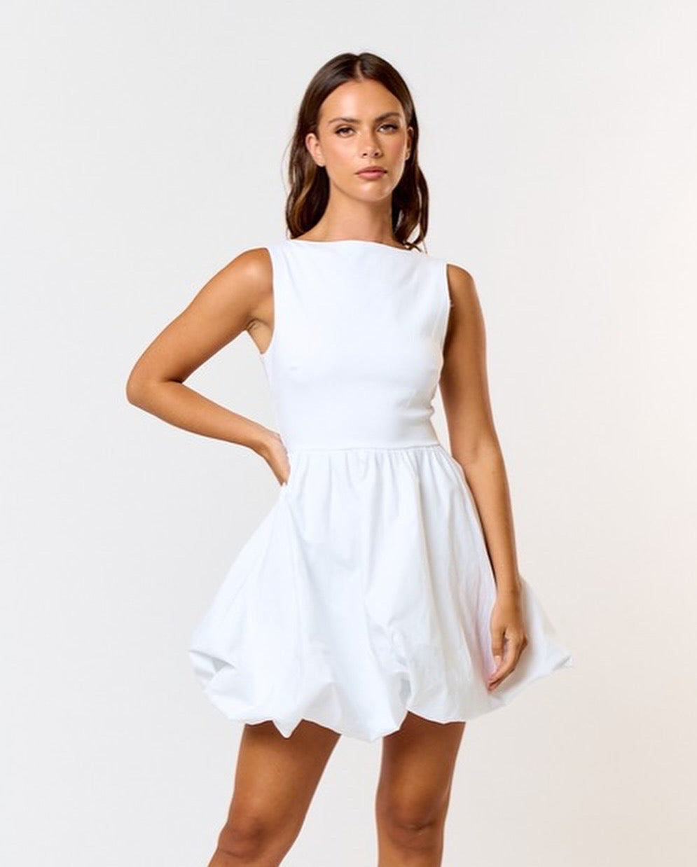 White Sleeveless Crepe Skirt Dress