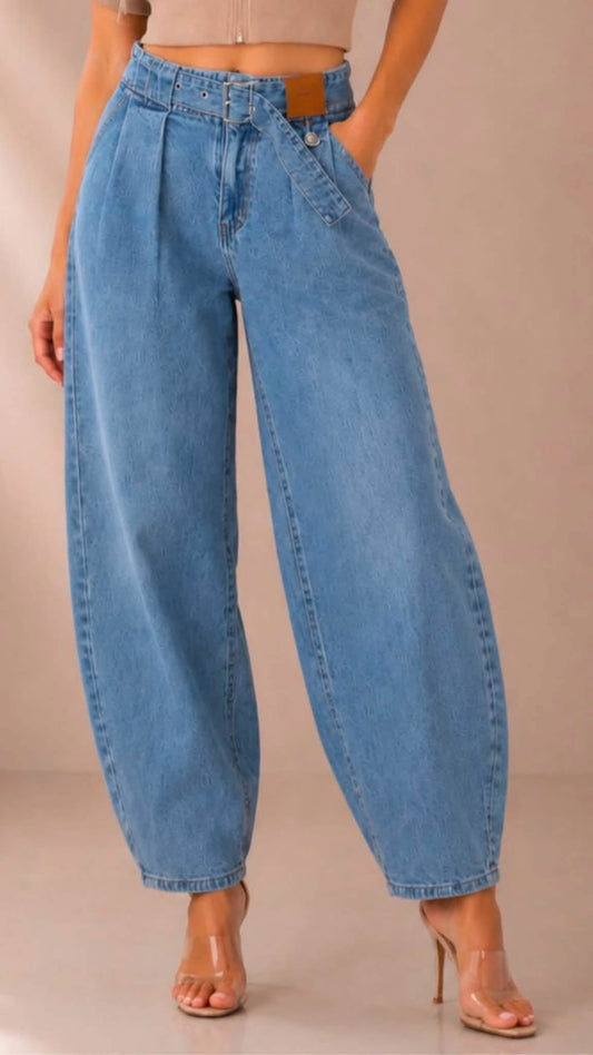Leonie Barrel Jeans with Belt