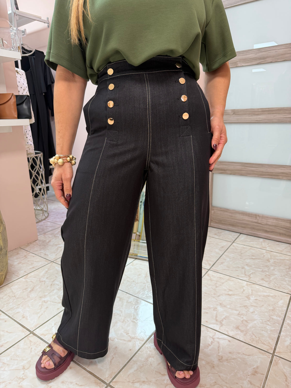 Aurora Black Pant