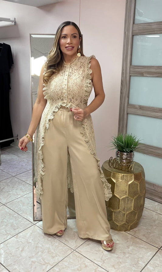 Ivory Chrochet Two Pieces Set